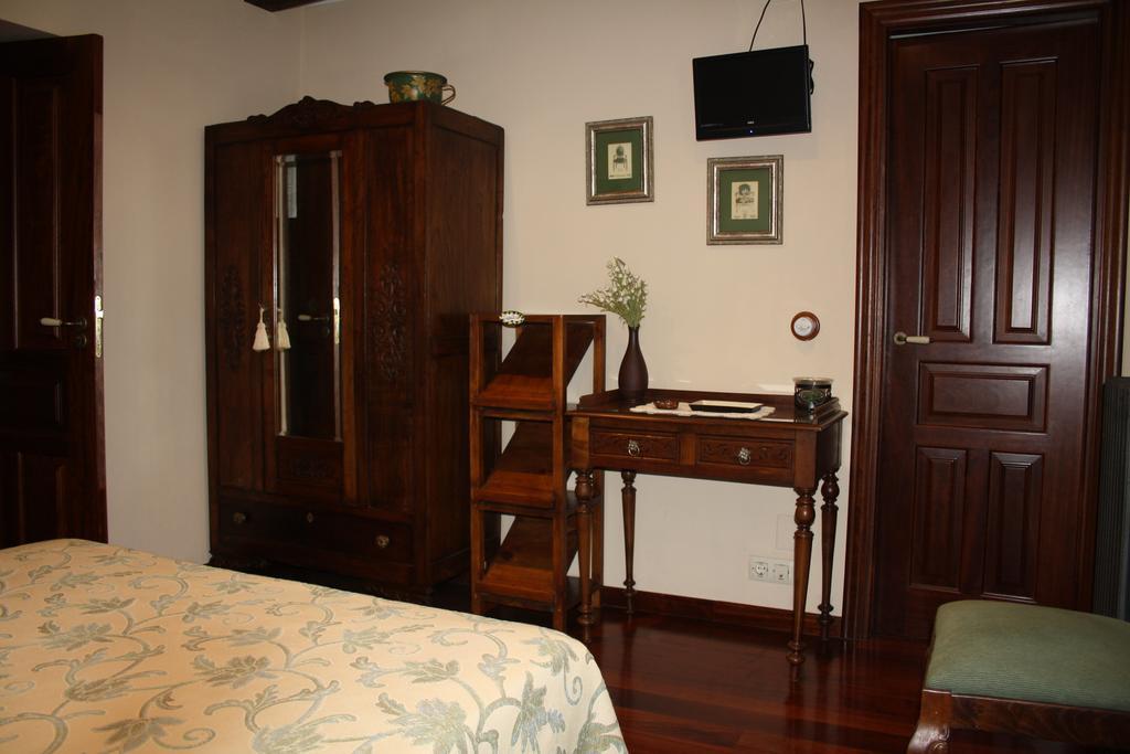 Affittacamere La Casona De Benito Cudillero Esterno foto