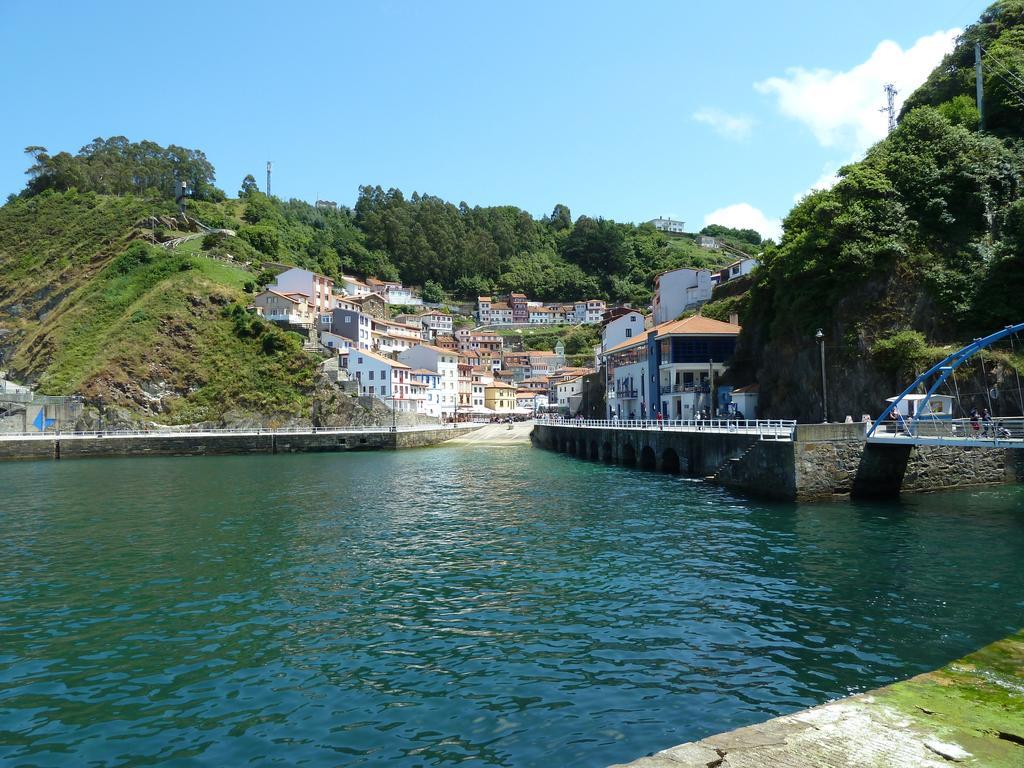 Affittacamere La Casona De Benito Cudillero Esterno foto