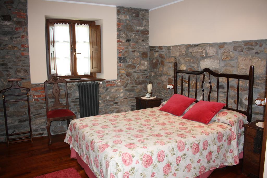 Affittacamere La Casona De Benito Cudillero Camera foto