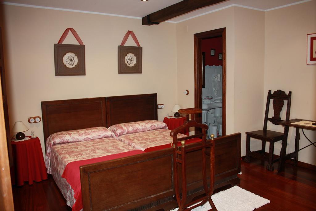 Affittacamere La Casona De Benito Cudillero Camera foto